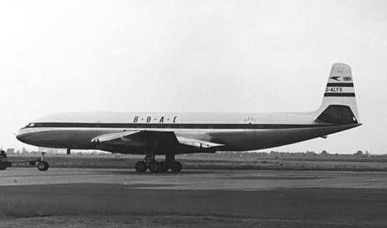 DH.106 Comet 1 BOAC na Heathrow 2. června 1953 (Foto: Wikipedie)
