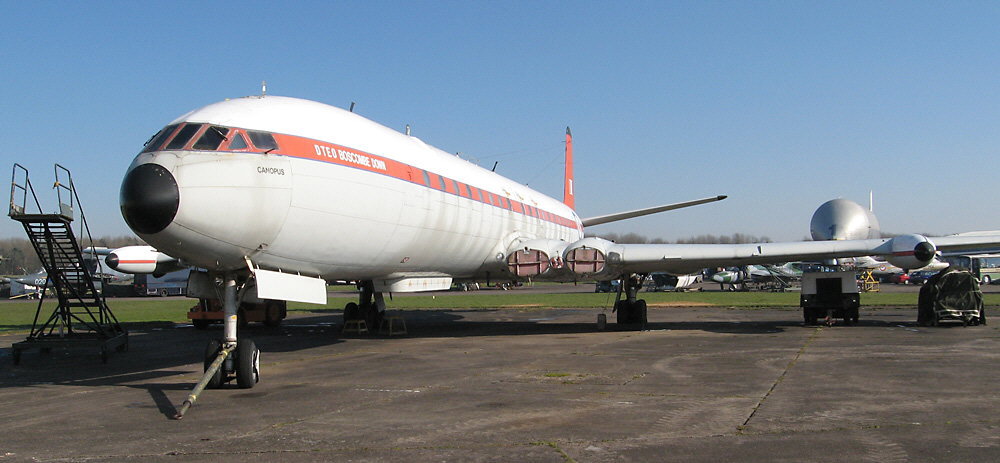 Comet 4C Canopus v British Aviation Heritage Centre, Bruntingthorpe Aerodrome (Foto: Wikipedie)