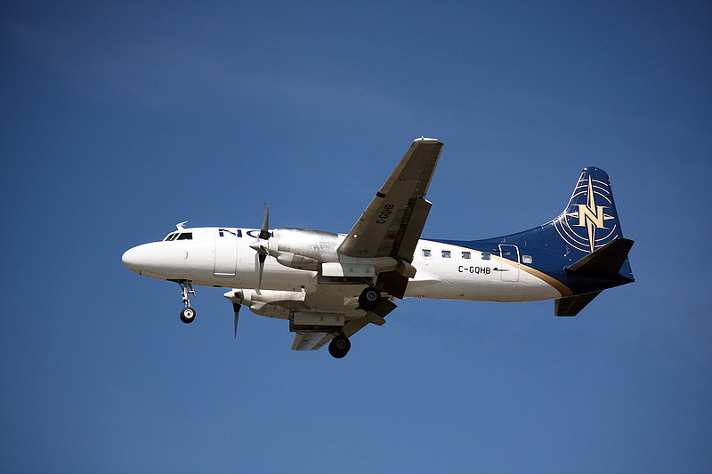 Convair 580 Nolinor C-GQHB přistává 13.9.2008 na letišti - Vancouver International Airport. (Foto: Wikipedie)